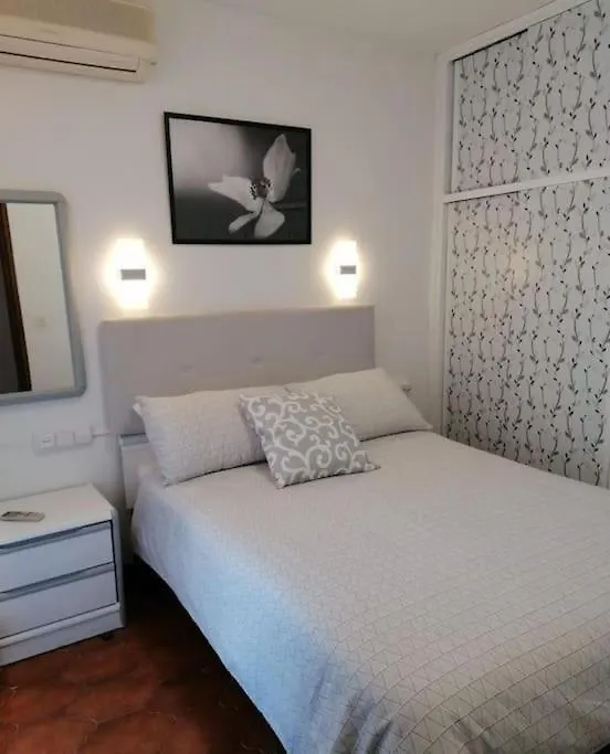 Spacious Family Flat Centrally Located. Palamós